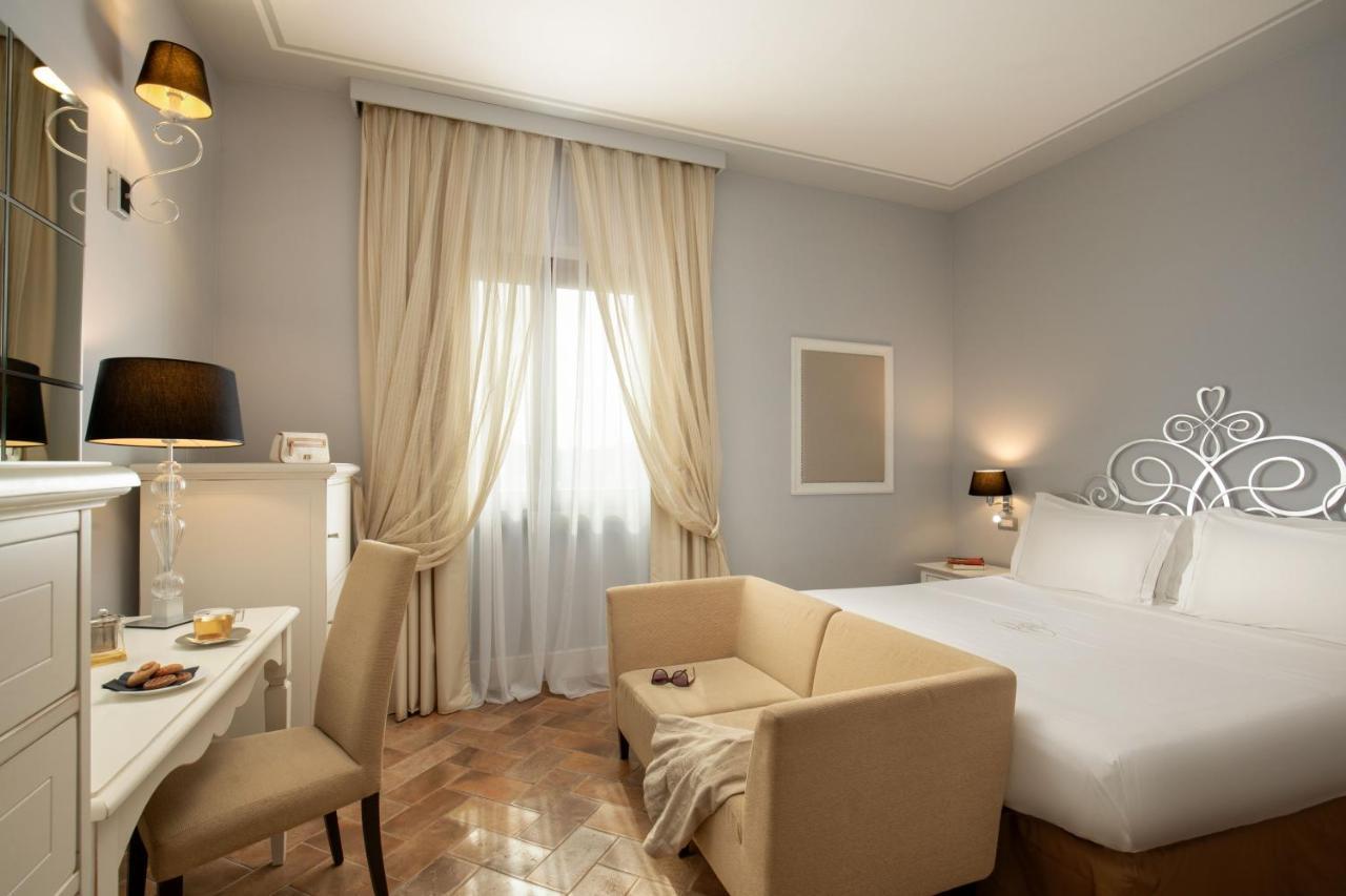 Alla Corte Delle Terme Resort&Ristorante Viterbo Esterno foto