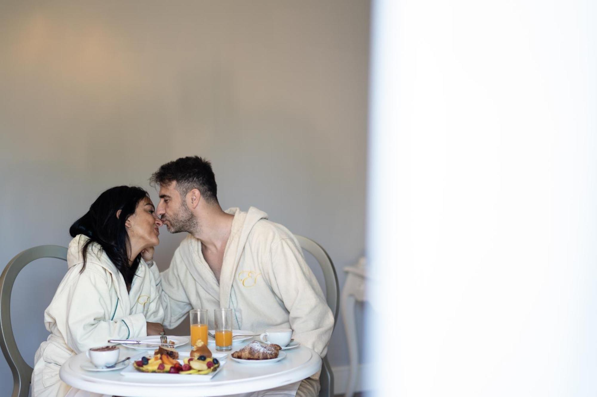 Alla Corte Delle Terme Resort&Ristorante Viterbo Esterno foto